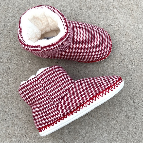 Torrid Red White Striped Knit Christmas Slippers - Picture 2 of 8